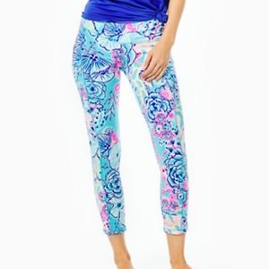 Lilly Pulitzer luxletic weekender midi leggings